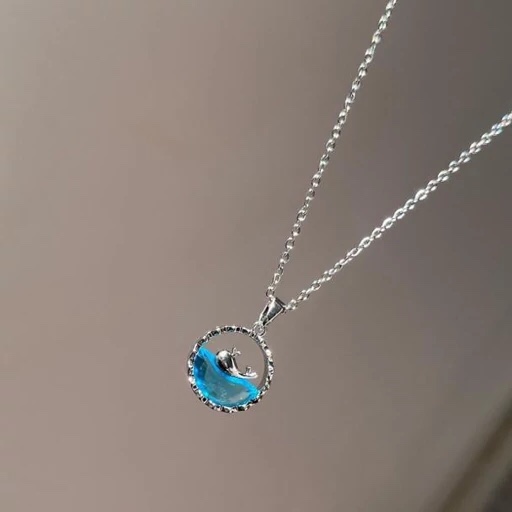 گردنبند وال و دریا