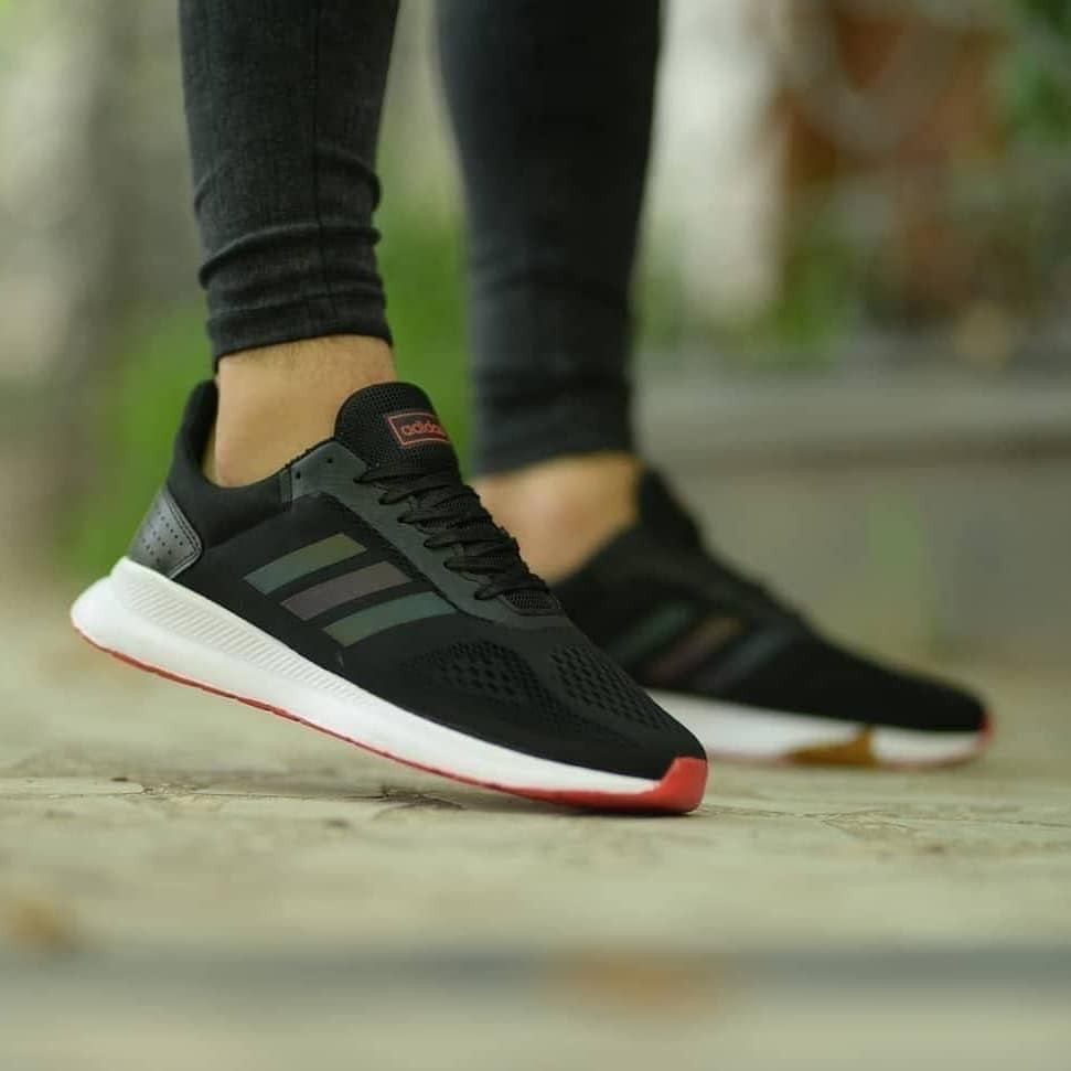 کتونی آدیداس فالکون مشکی قرمز مردانه و زنانه و بزرگپا Adidas Falcon کفش اسپرت