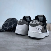 کتونی نایک ترویس دیور nike Travis