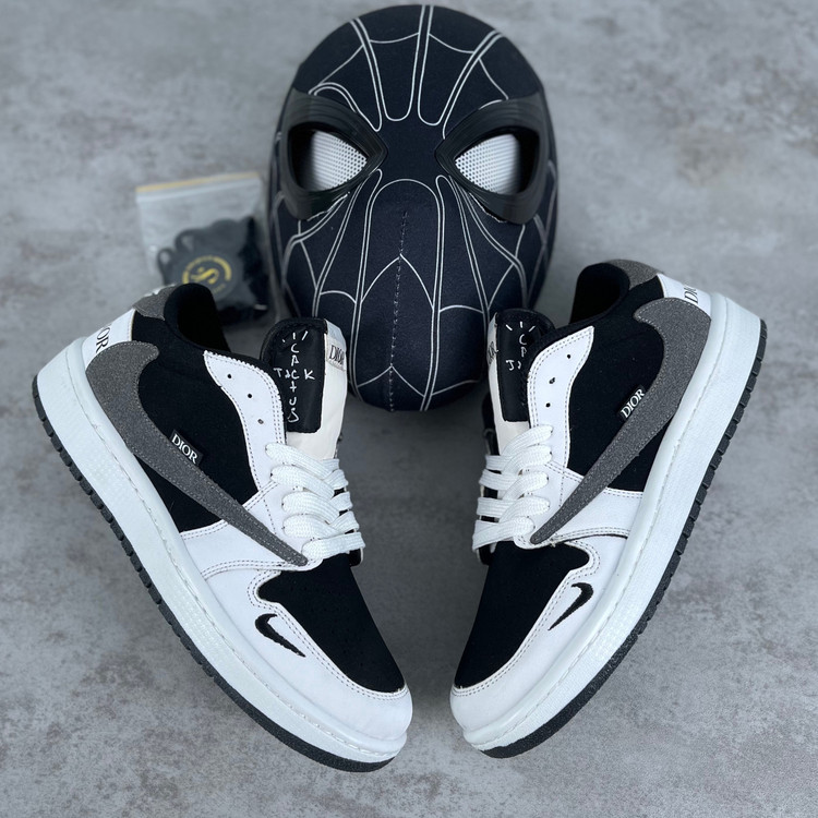 کتونی نایک ترویس دیور nike Travis