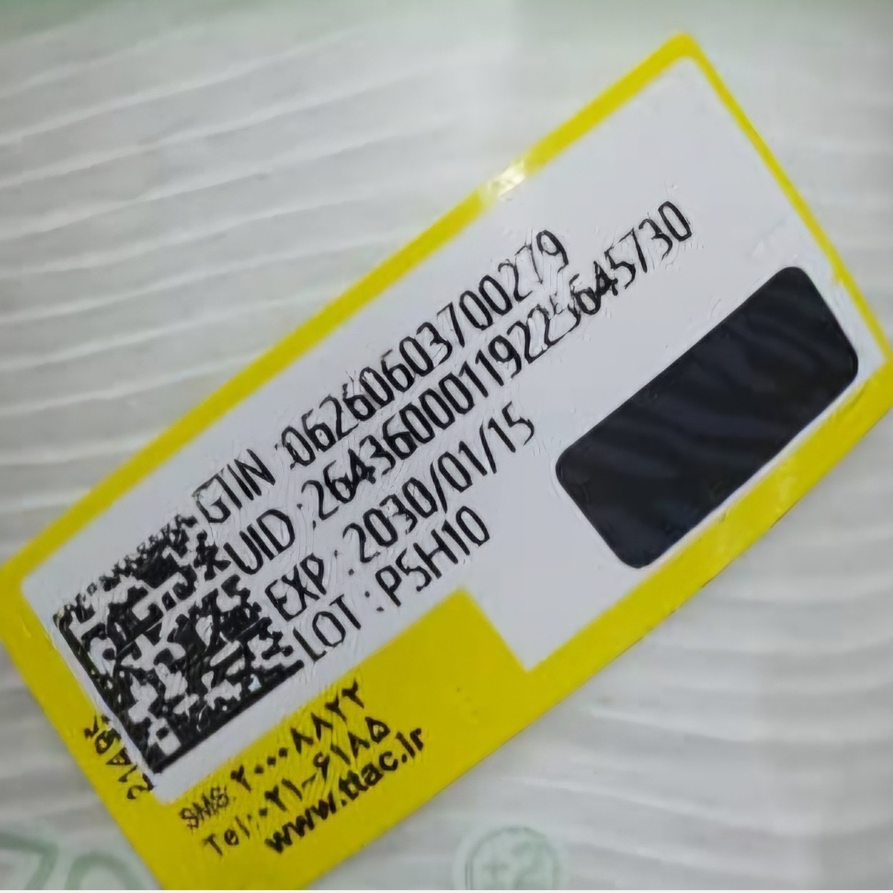 ریمل ویولت چشمی اصلی 3 فرچه انقضا 2028 میلادی ( آرایشی هوتران)