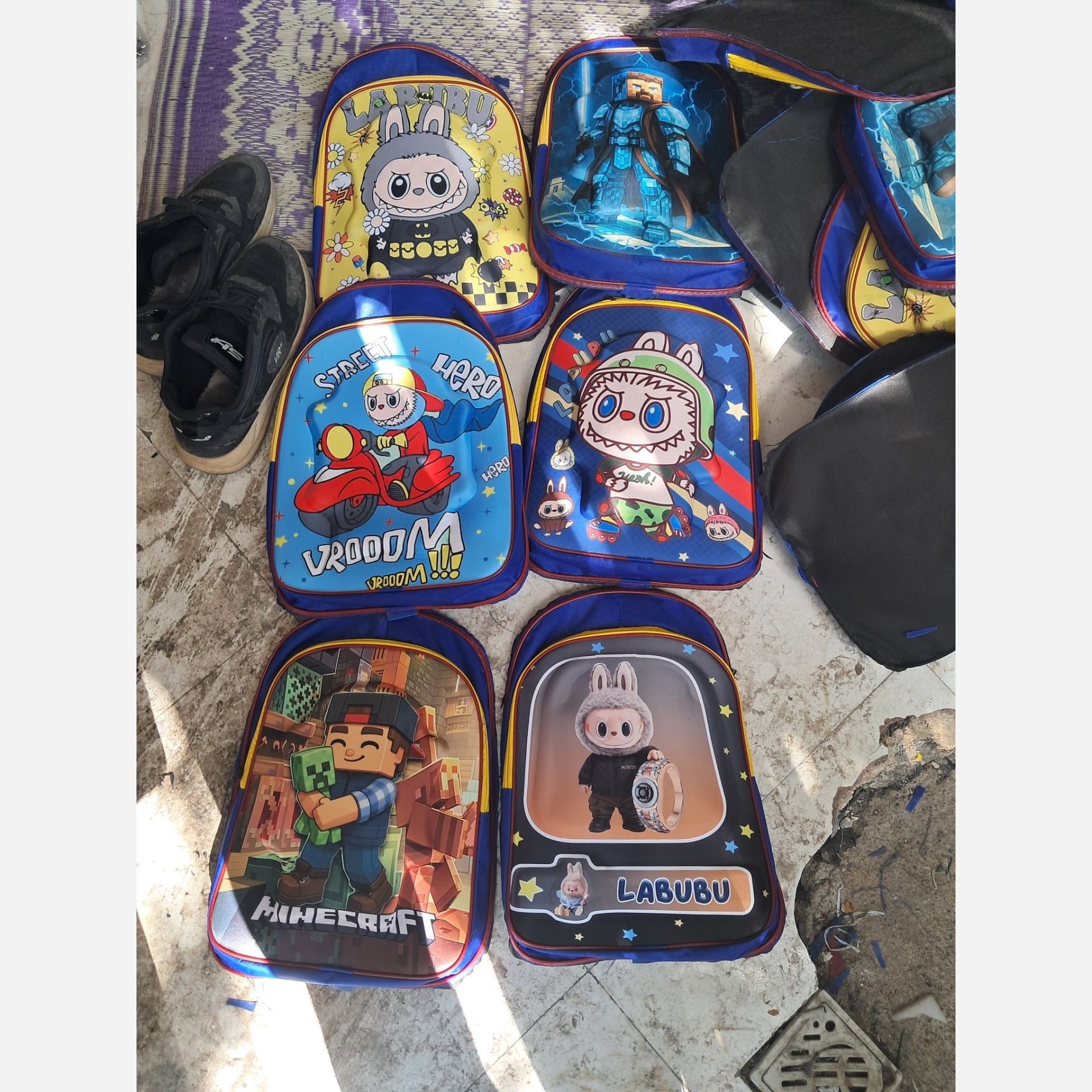 کیف مدرسه ای پسرونه ابتدایی عکس بزرگ