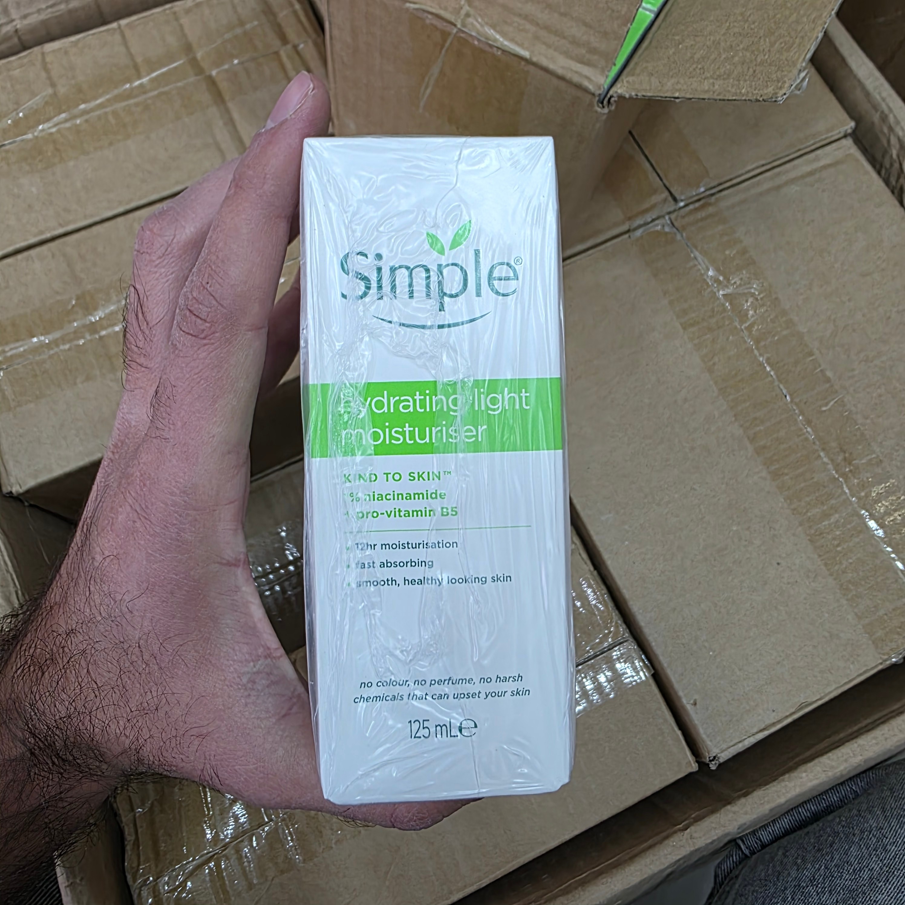 آبرسان سیمپل مدل لایت اصلی مدل جدید پوست چرب حجم 125ml
