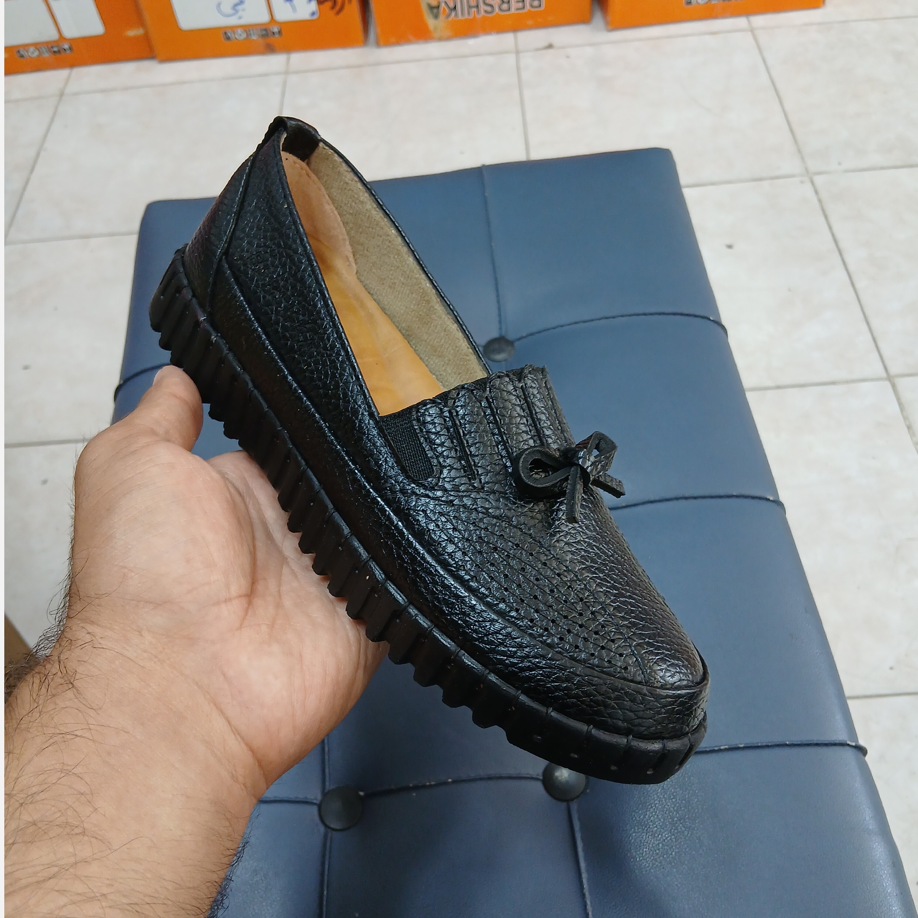 کفش زنانه طبی دست دوز در رنگبندی