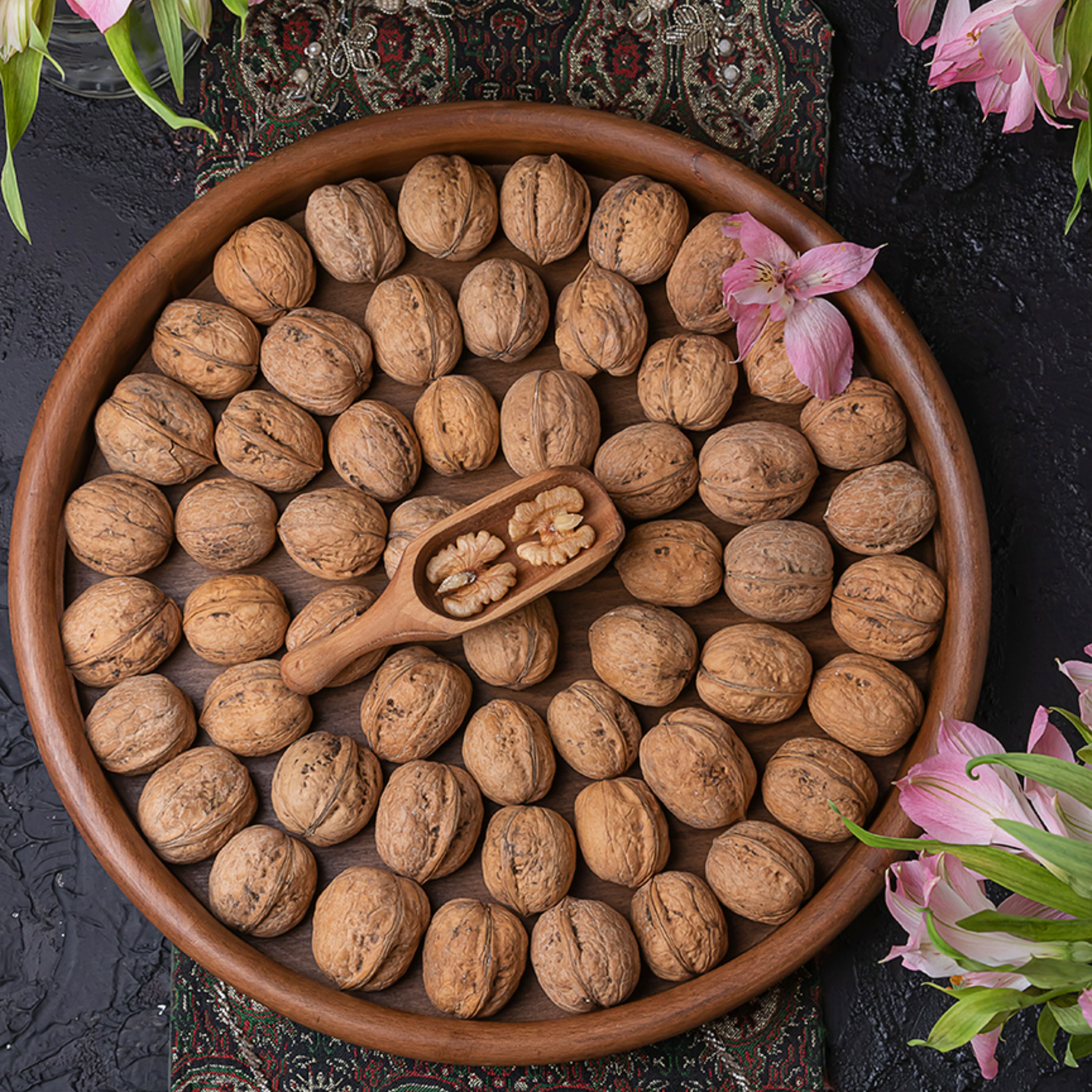 گردو با پوست تویسرکان1404(1000 گرم)