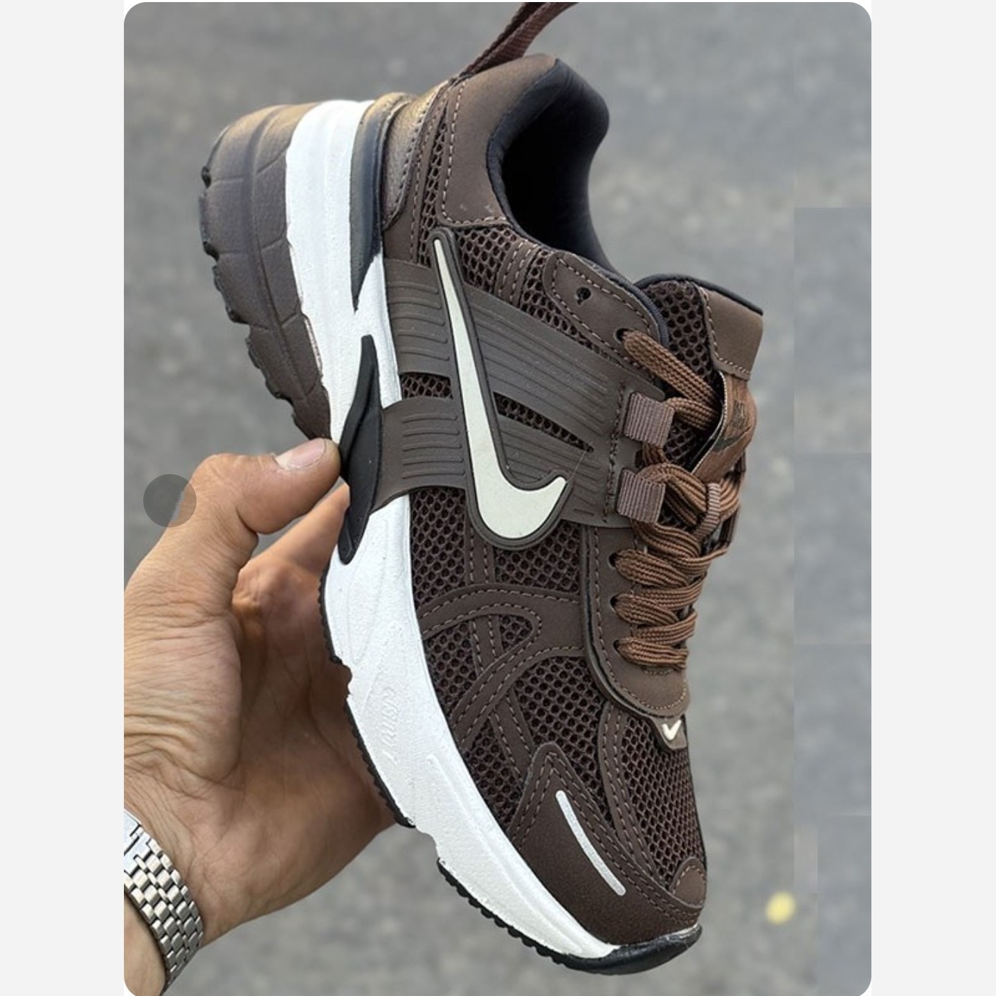 کتونی نایک وی تو کی قهوه ای مردانه زنانه ست Nike V2K