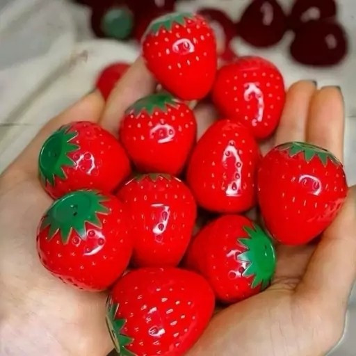 بالم لب توت فرنگی حرارتی بافت بسیار سبک