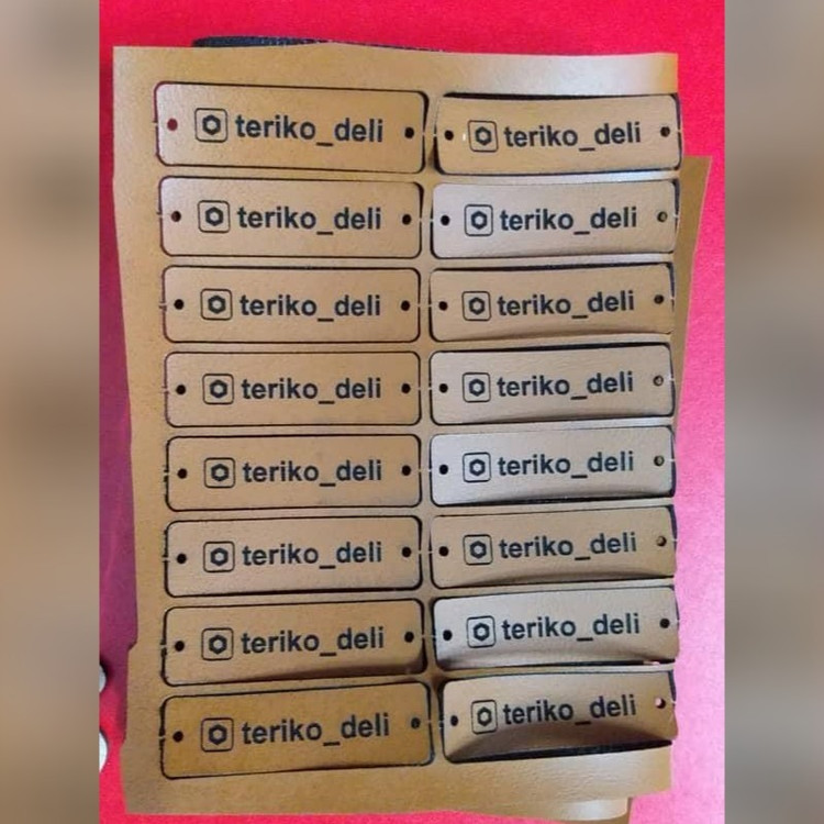 لیبل چرمی با حک متن و لوگوی اختصاصی در سایز و شکل دلخواه بسته 80 عددی