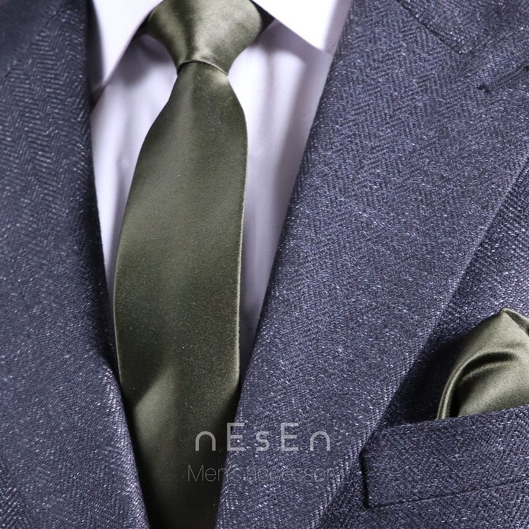 کراوات مردانه در رنگی بندی های زیبا جنس ساتن درجه یک کد ks001(قیمت قبل)