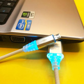 کابل شارژ فست شارژ (Micro USB) مدل چراغدار،اورجینال چین،دارای طراحی منحصر به فرد و زیبا،به طول یک متر