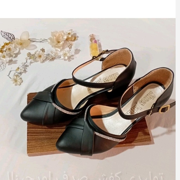 کفش زنانه مجلسی مدل کرواتی