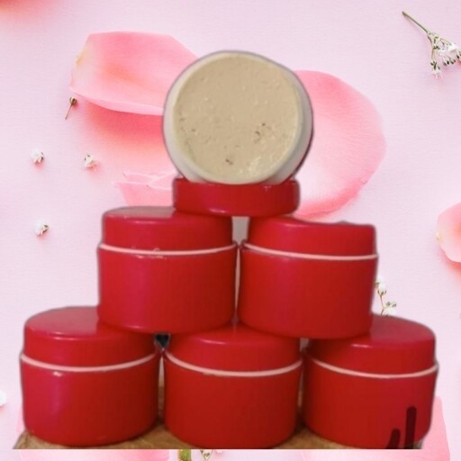 کرم تخصصی شب، از بین برنده عالی لک و کک مک صورت، برطرف کننده لک های بارداری، روشن کننده پوست