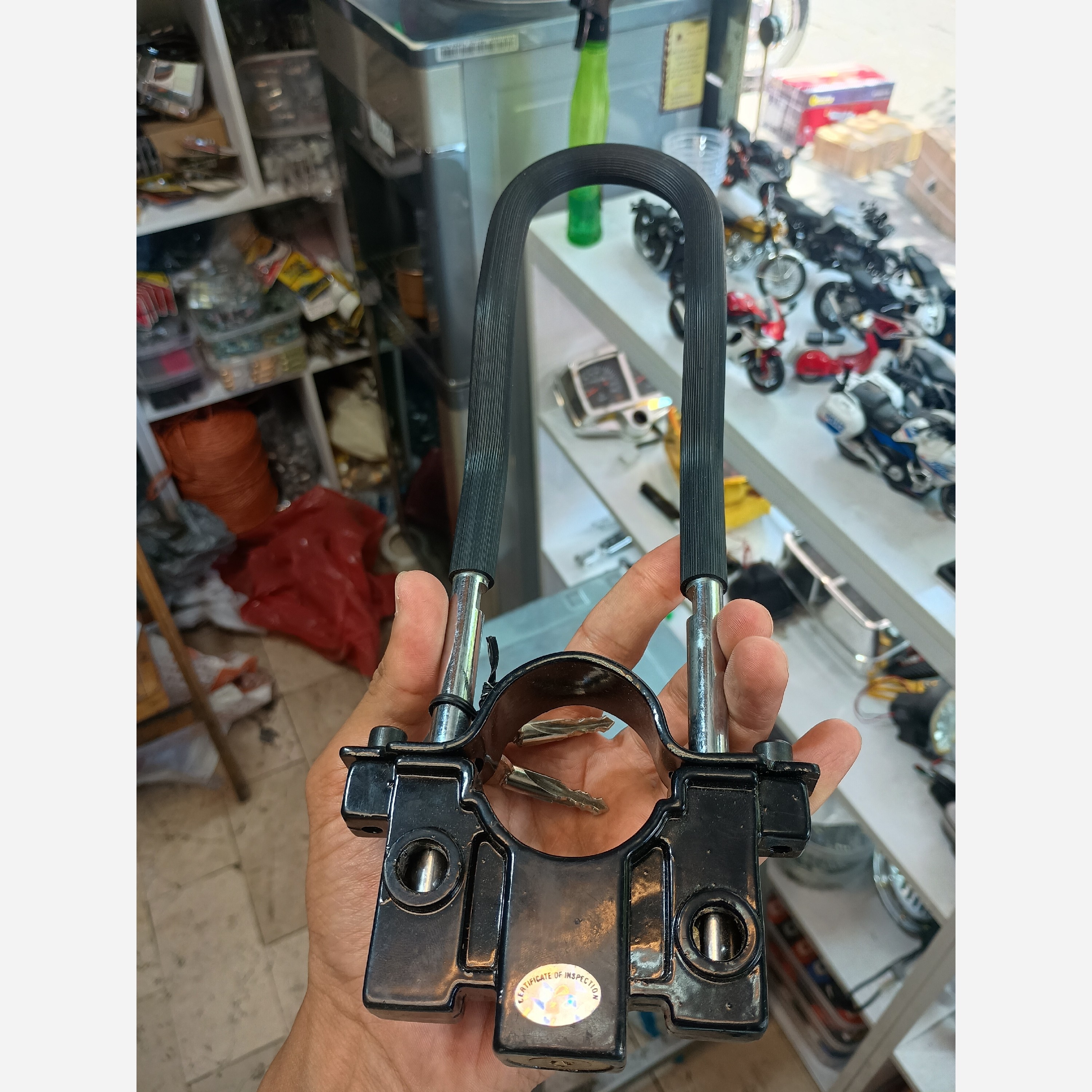 قفل چرخ پاشاخ موتورسیکلت sb