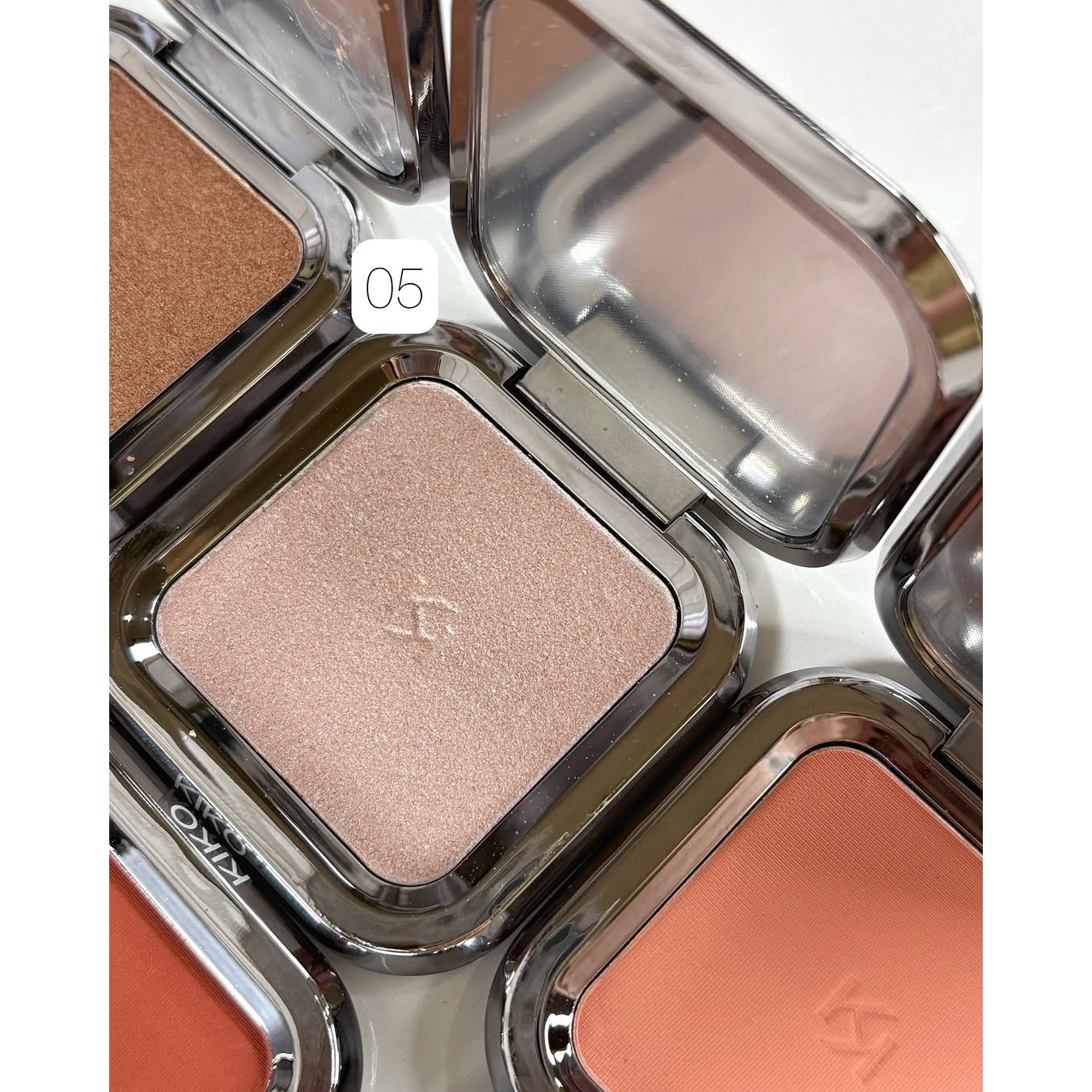 رژگونه مستر کوالیتی تک رنگ آنلیمیتد کیکو میلانو (Kiko Milano)