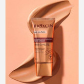 لومی گلوشن بیوکسین ترکیه مدل gold on skin