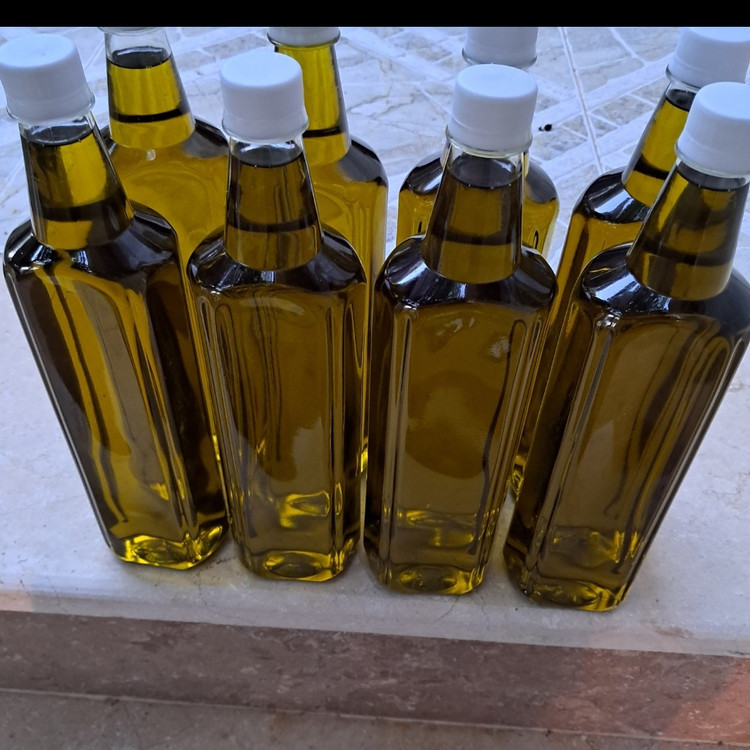 روغن زیتون فرابکر پرس سرد با بو 3 لیتری به وزن 2850گرم خالص