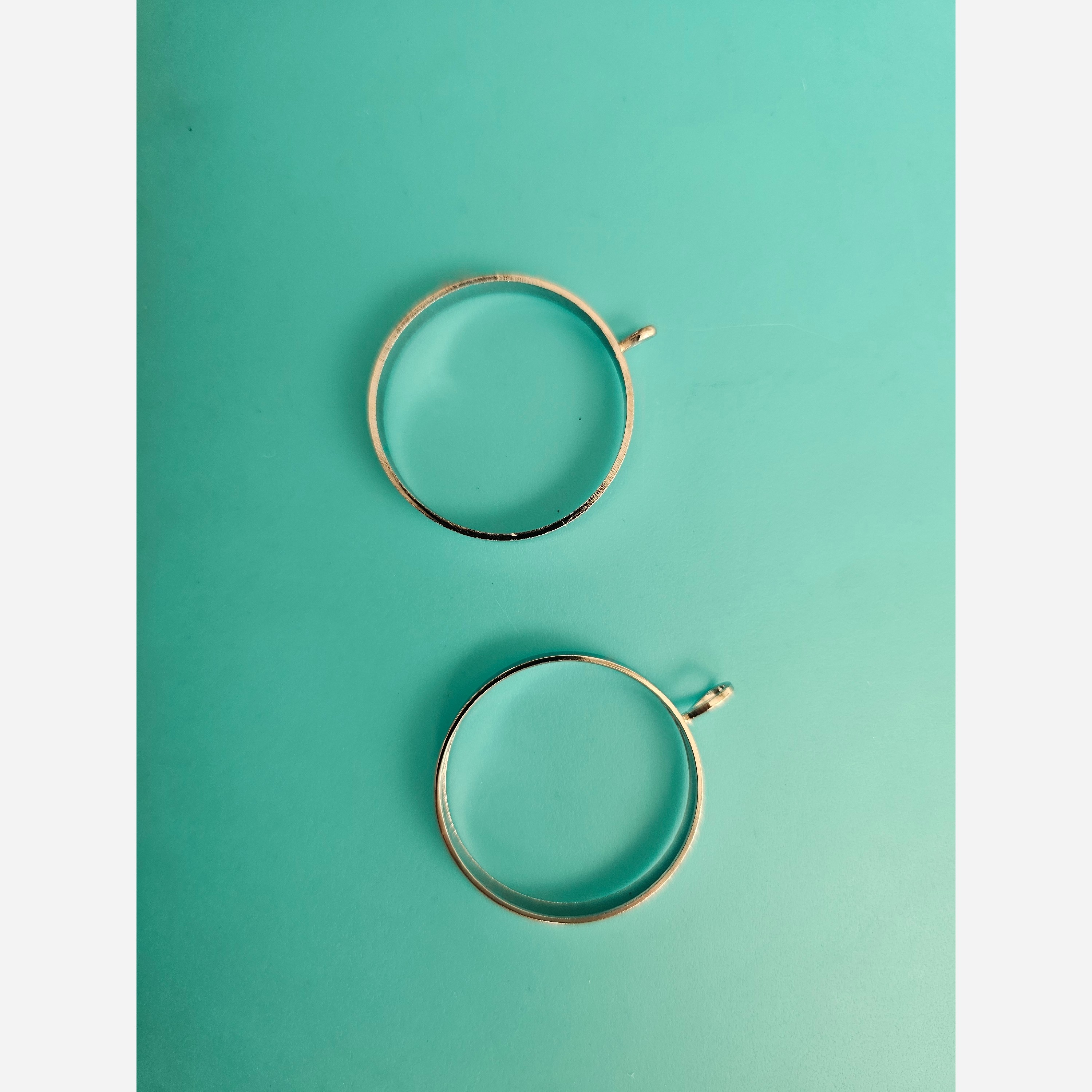 فریم استیل دایره نقره ای گردنبندی 4 سانتی