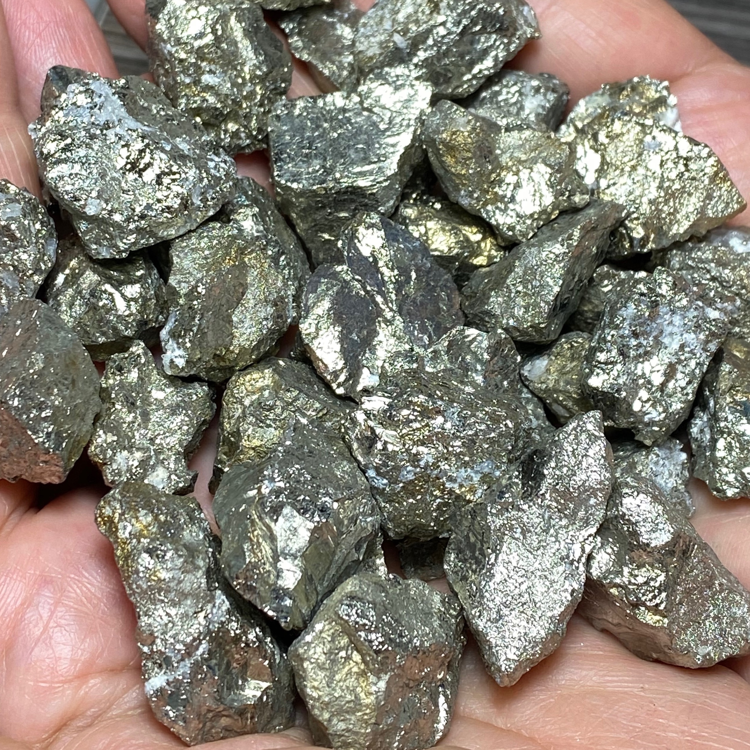 سنگ راف پیریت(سنگ رزق و روزی) طبیعی
