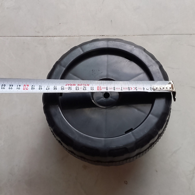 لاستیک و چرخ یدکی ماشین مجیک کار