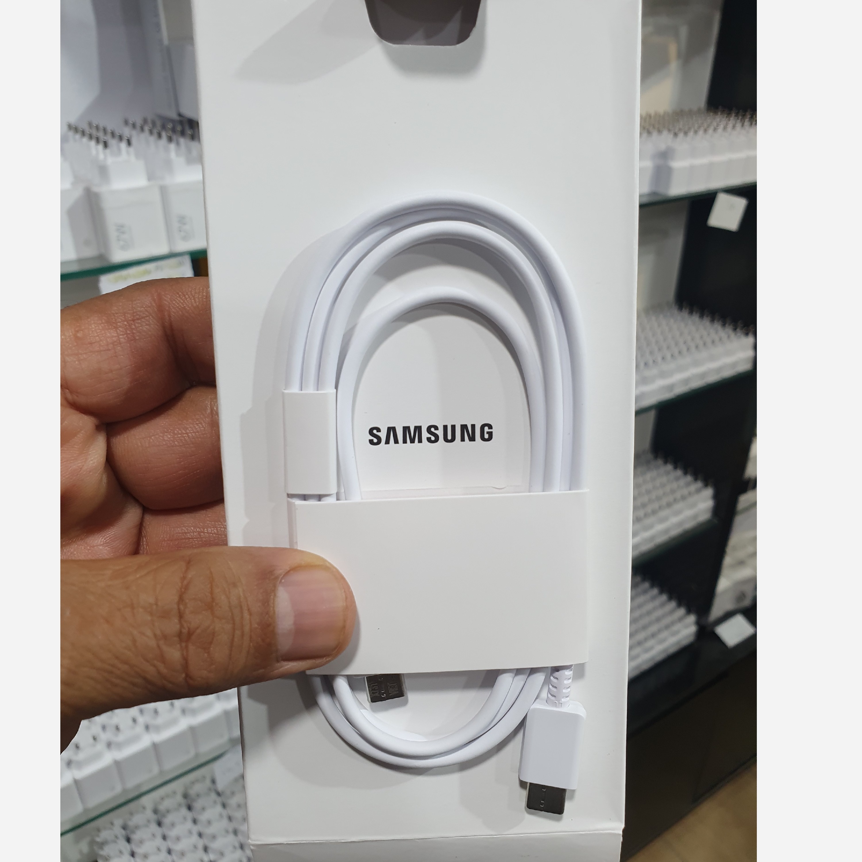 کابل شارژر دو سر تایپ سی سامسونگ سرکارتنی ساخت ویتنام به همراه کارتن اصلی و سوزن تربوشارژرصددرصداورجینال با مهلت تست 3ما