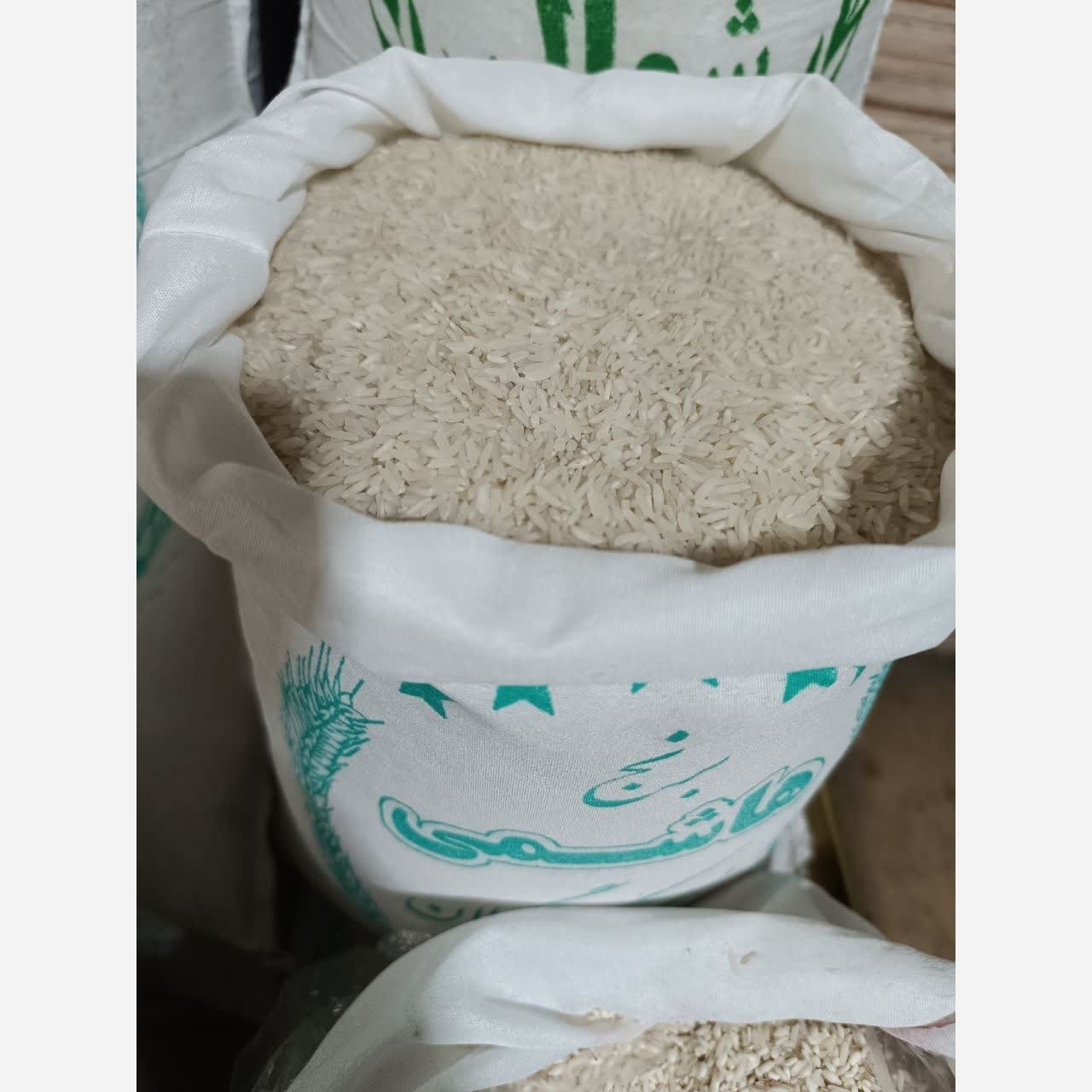 برنج تازه هاشمی درجه یک گیلان فوق اعلا یک کیلویی