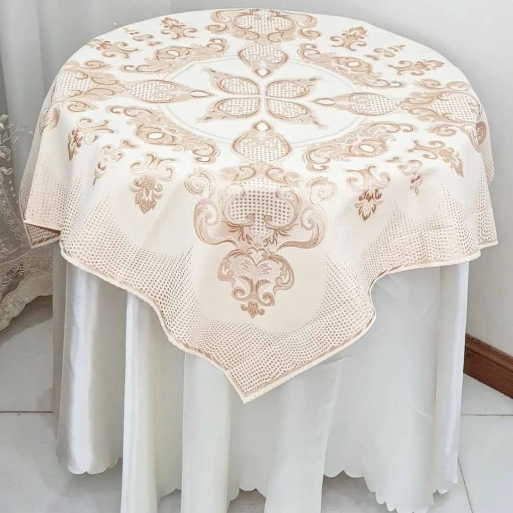 رومیزی خاطره مخمل قلمکاری جدید مربع سایز 90