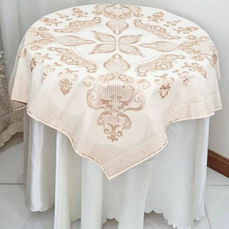 رومیزی خاطره مخمل قلمکاری جدید مربع سایز 90