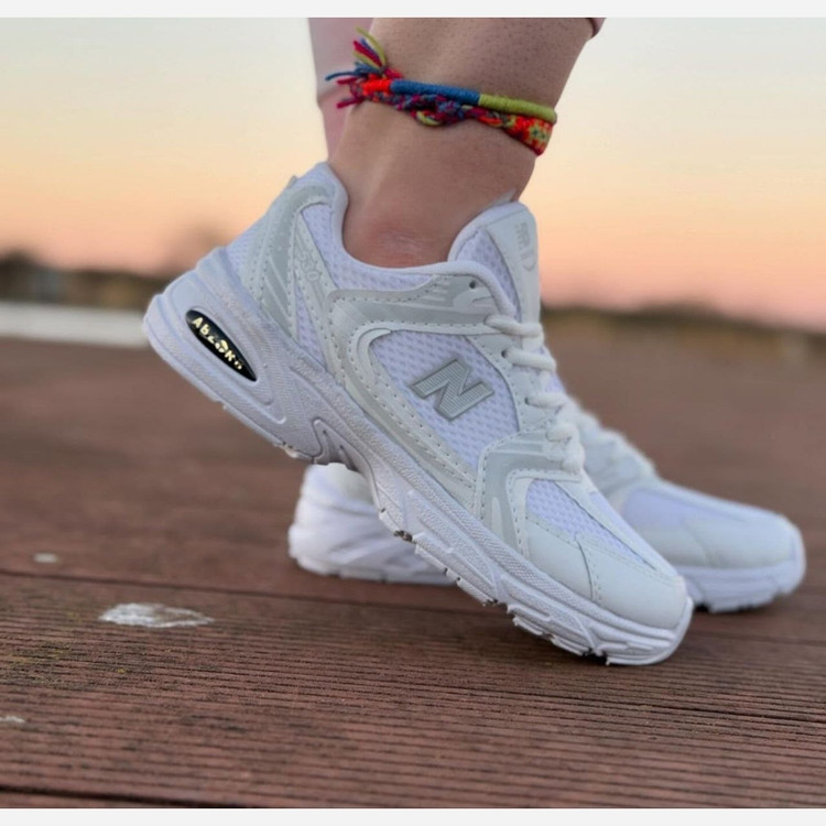 کتونی نیوبالانس 530 مردانه زنانه مشکی سفید New Balance