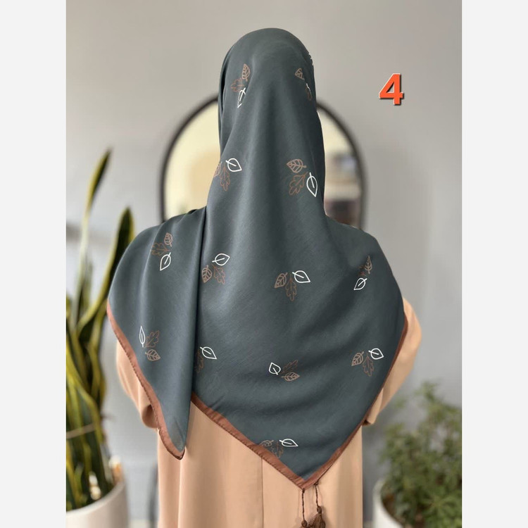 روسری نخی قواره 140 طرح 3 برگ