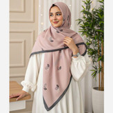 روسری نخی قواره 140 طرح 3 برگ