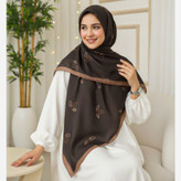 روسری نخی قواره 140 طرح 3 برگ