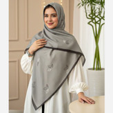 روسری نخی قواره 140 طرح 3 برگ