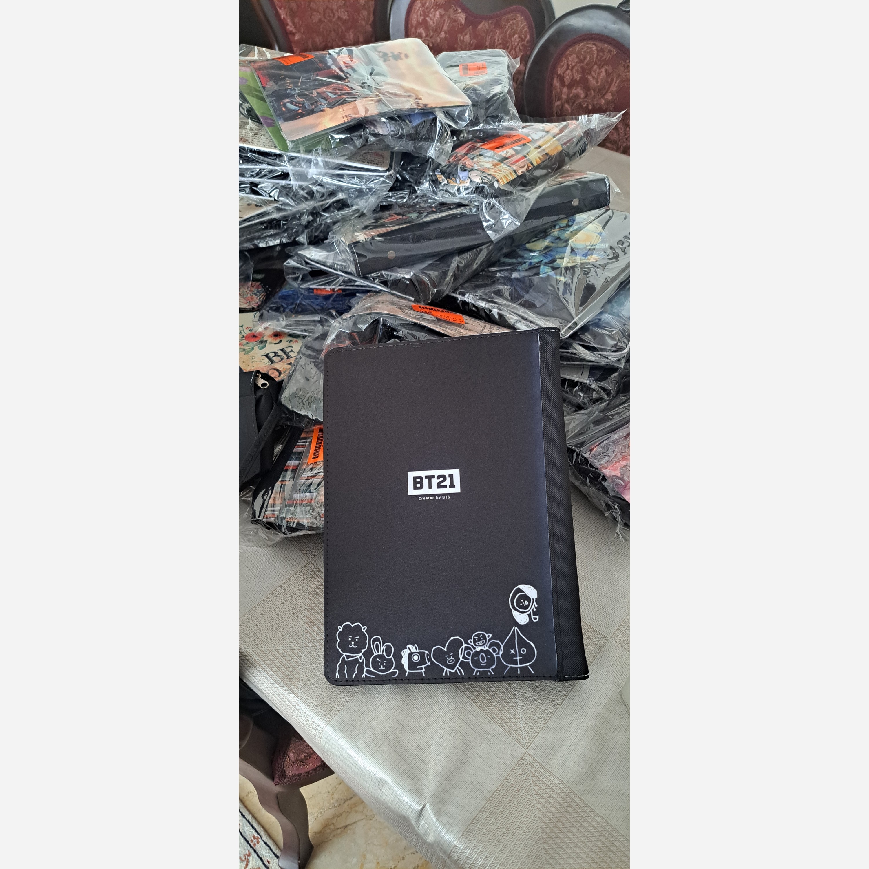 کلاسور طراحی شده با عکس دلخواه (طراحی رایگان)
