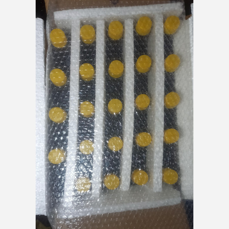 روغن زیتون دستی پارساله محشر گلو سوز صدرصد خالص یک لیتری