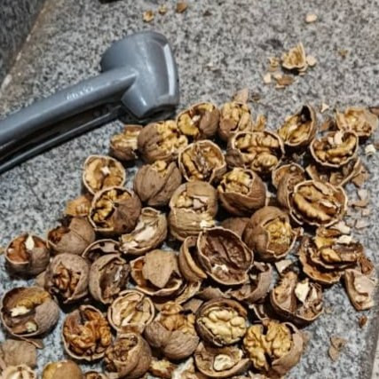 گردو تویسرکان اقتصادی