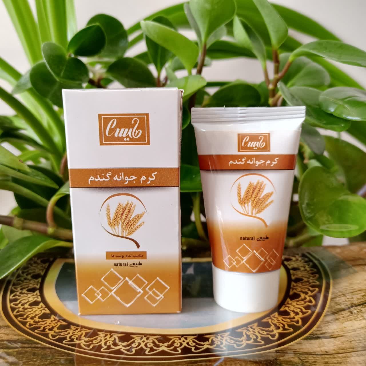 کرم جوانه گندم، سفیدکننده پوست، ترمیم کننده پوست، ضدلک و شفاف کننده، دارای ویتامین E و C، مناسب پوست های حساس