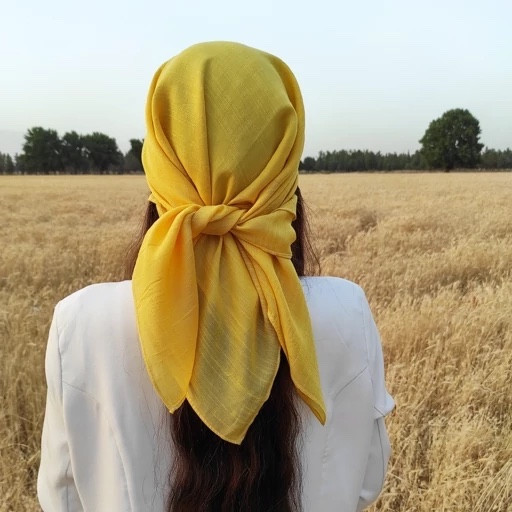 روسری مینی اسکارف ساده نخ اسلپ مدل نخی آناهیتا قواره 70 در 70