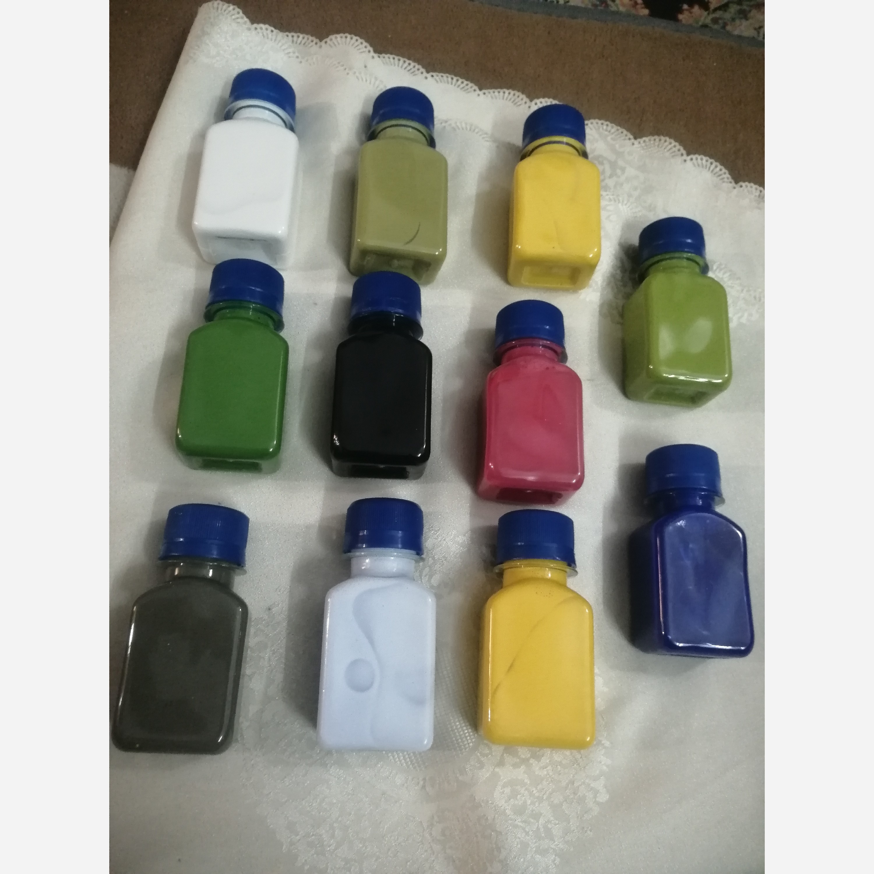رنگ خمیری سنگ مصنوعی 10عدد 10 رنگ جمع650گرم