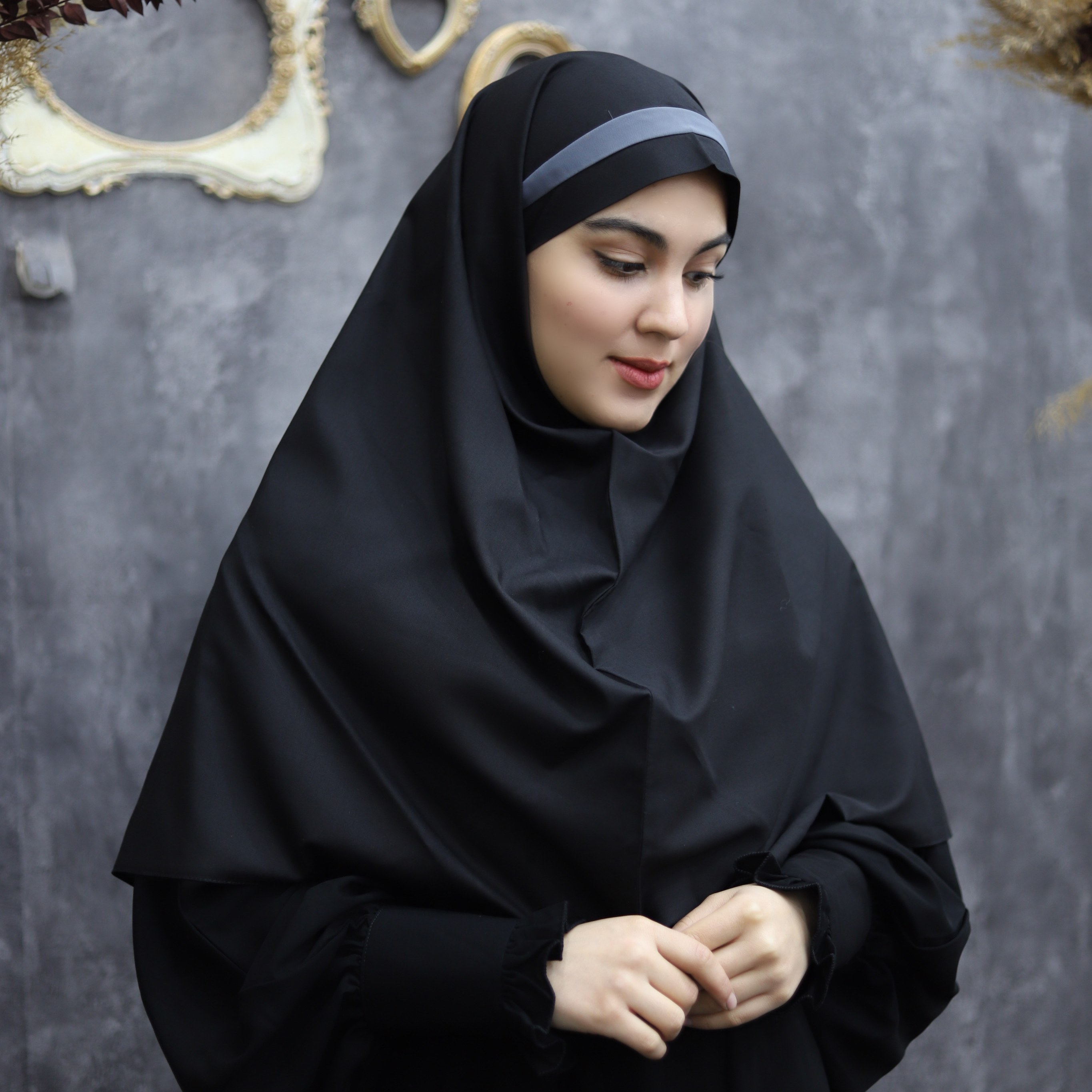 مقنعه تل دار تل سرخود نخی بروجرد قد90 با هر رنگ تلی ک بخوایین