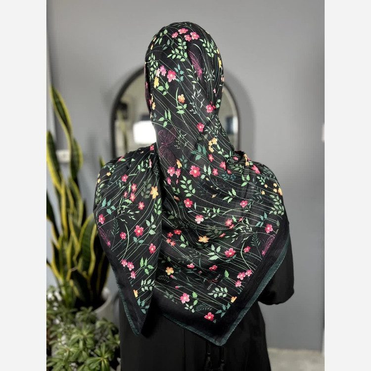 روسری نخی قواره 140 طرح گلبوته