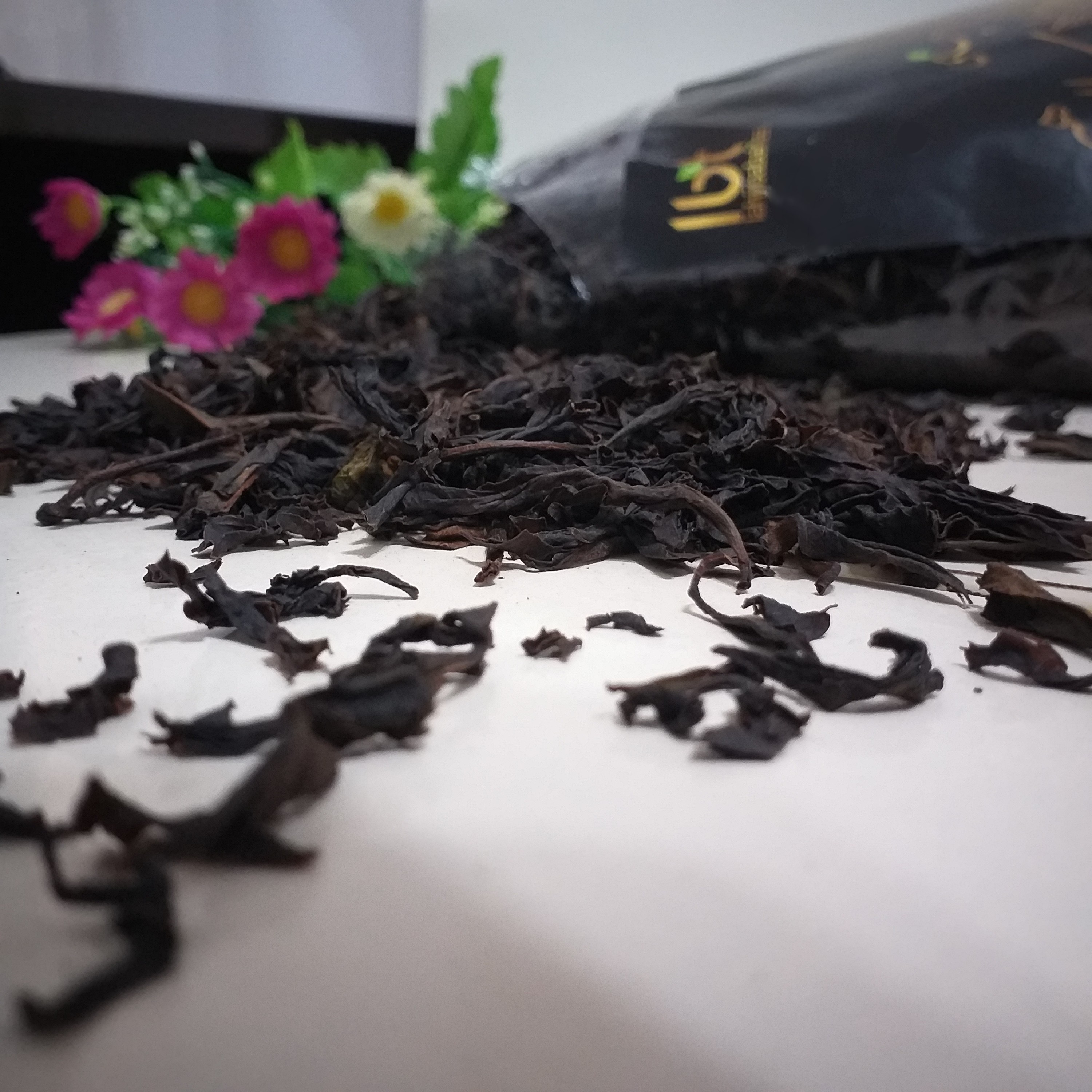 چای سیاه لاهیجان قلم لیزر بدون ساقه سورتینگ شده 500 گرمی طبیعی امساله ارسال رایگان از شمال
