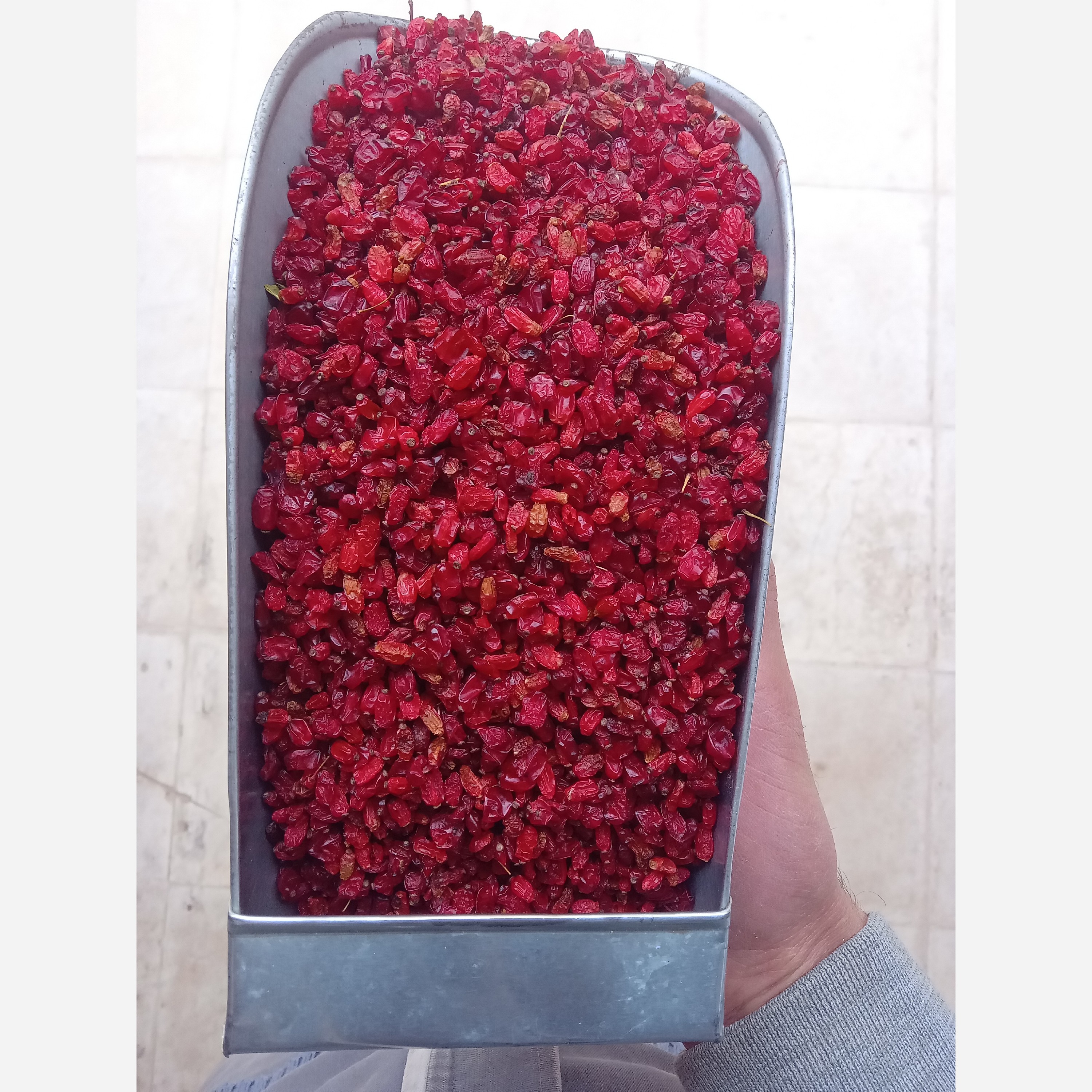 زرشک پفکی درجه دو اقتصادی 500 گرم
