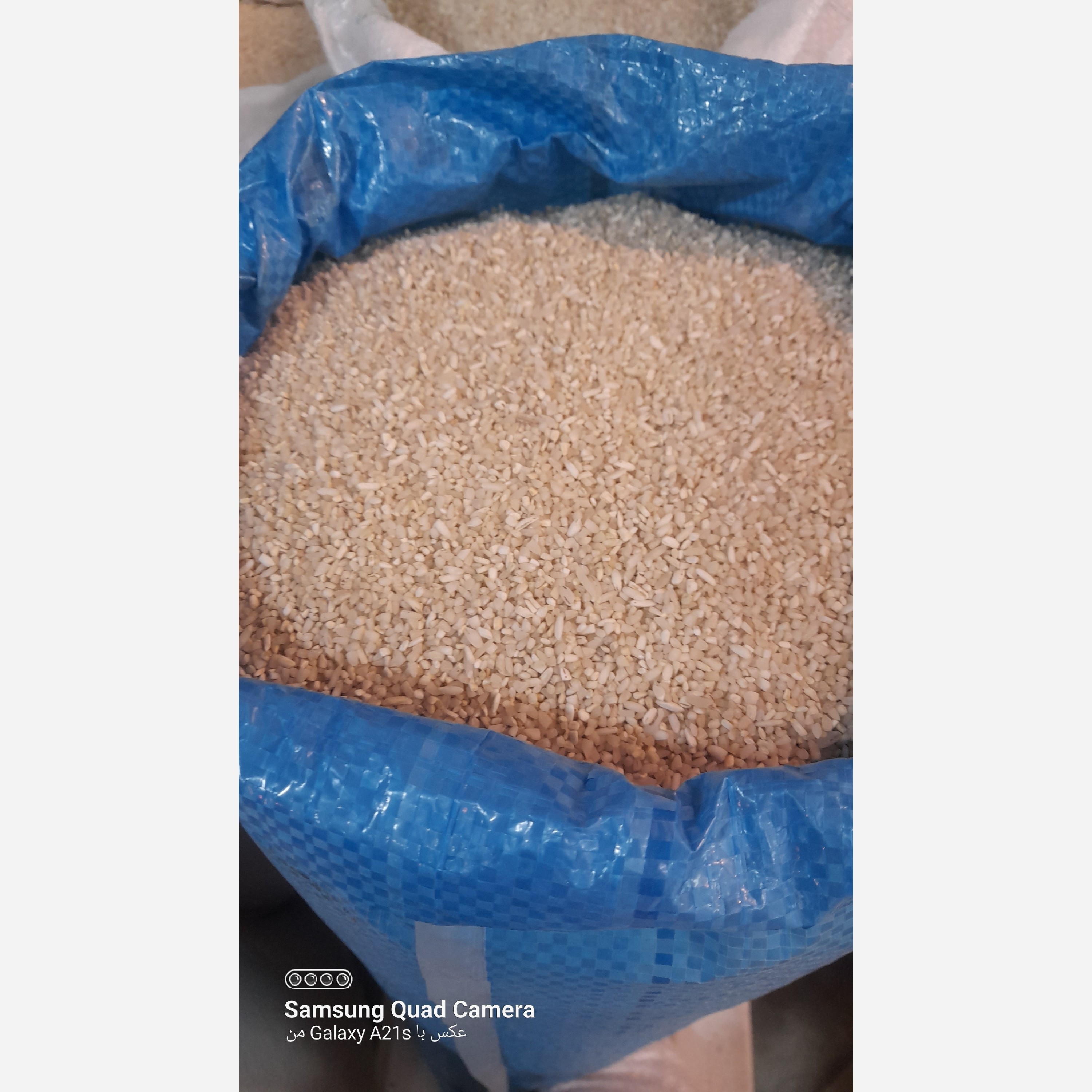 برنج نیمدانه عنبربو(ارسال رایگان 2 کیسه ب بالا)