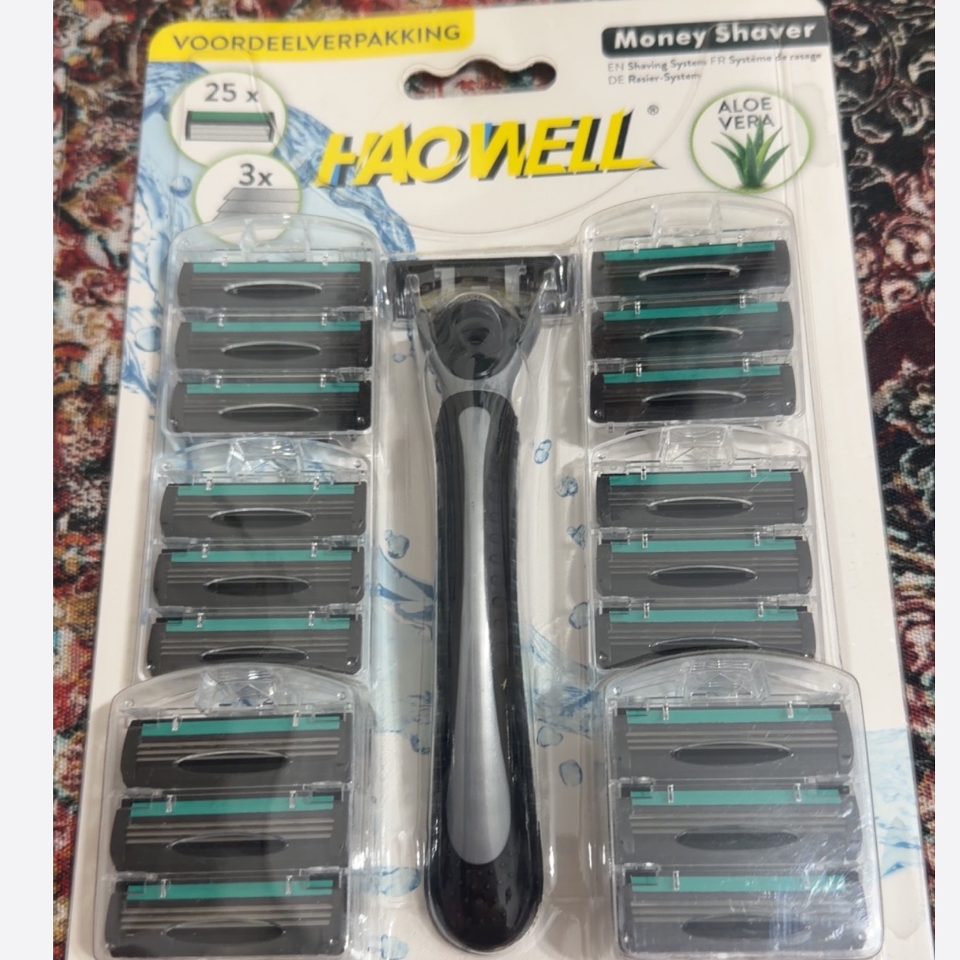 ژیلت سه تیغ تک دسته همراه با 25 عدد سر یدک Haowell